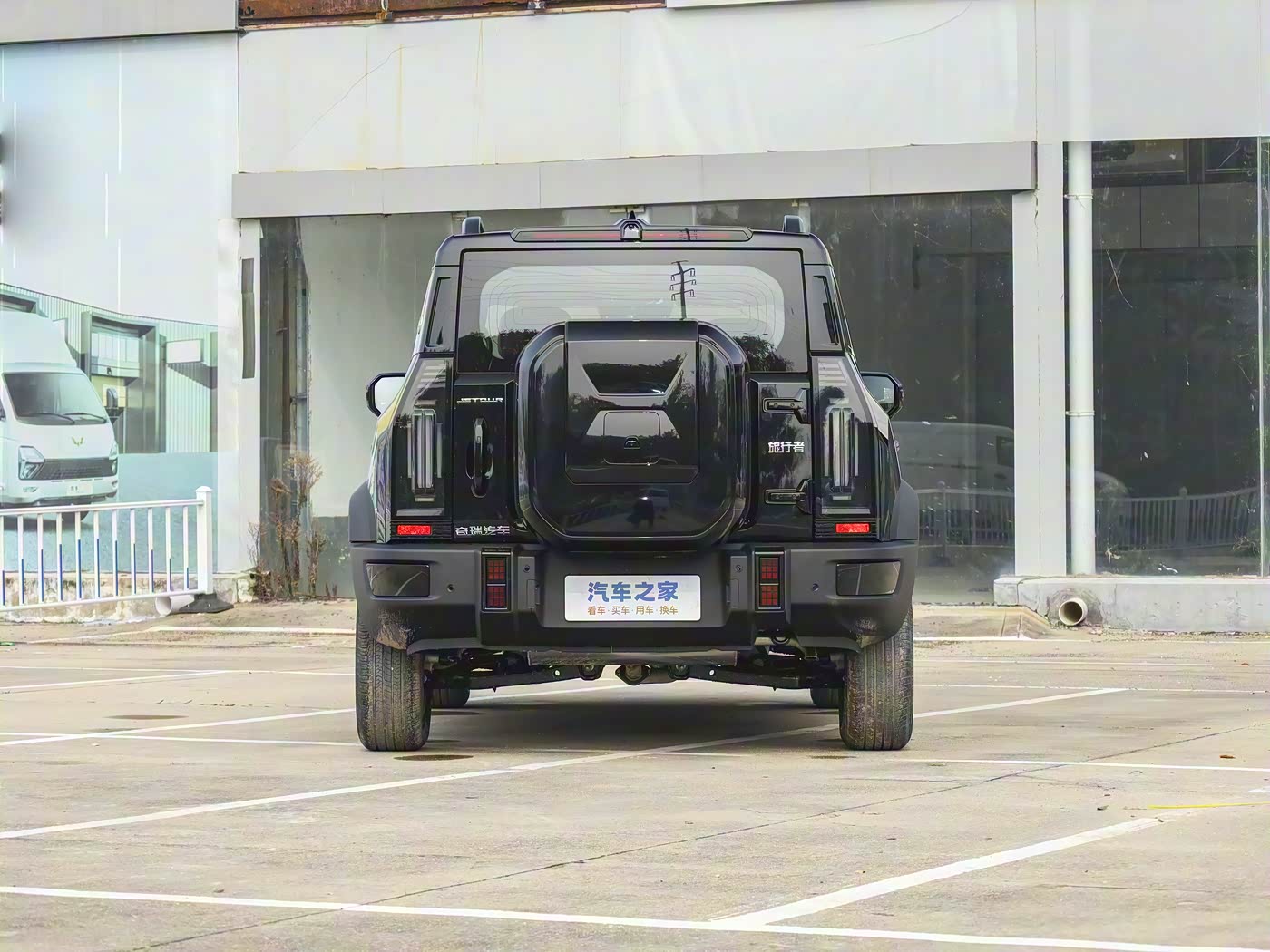 Jetour Traveler 2026 — photo 6