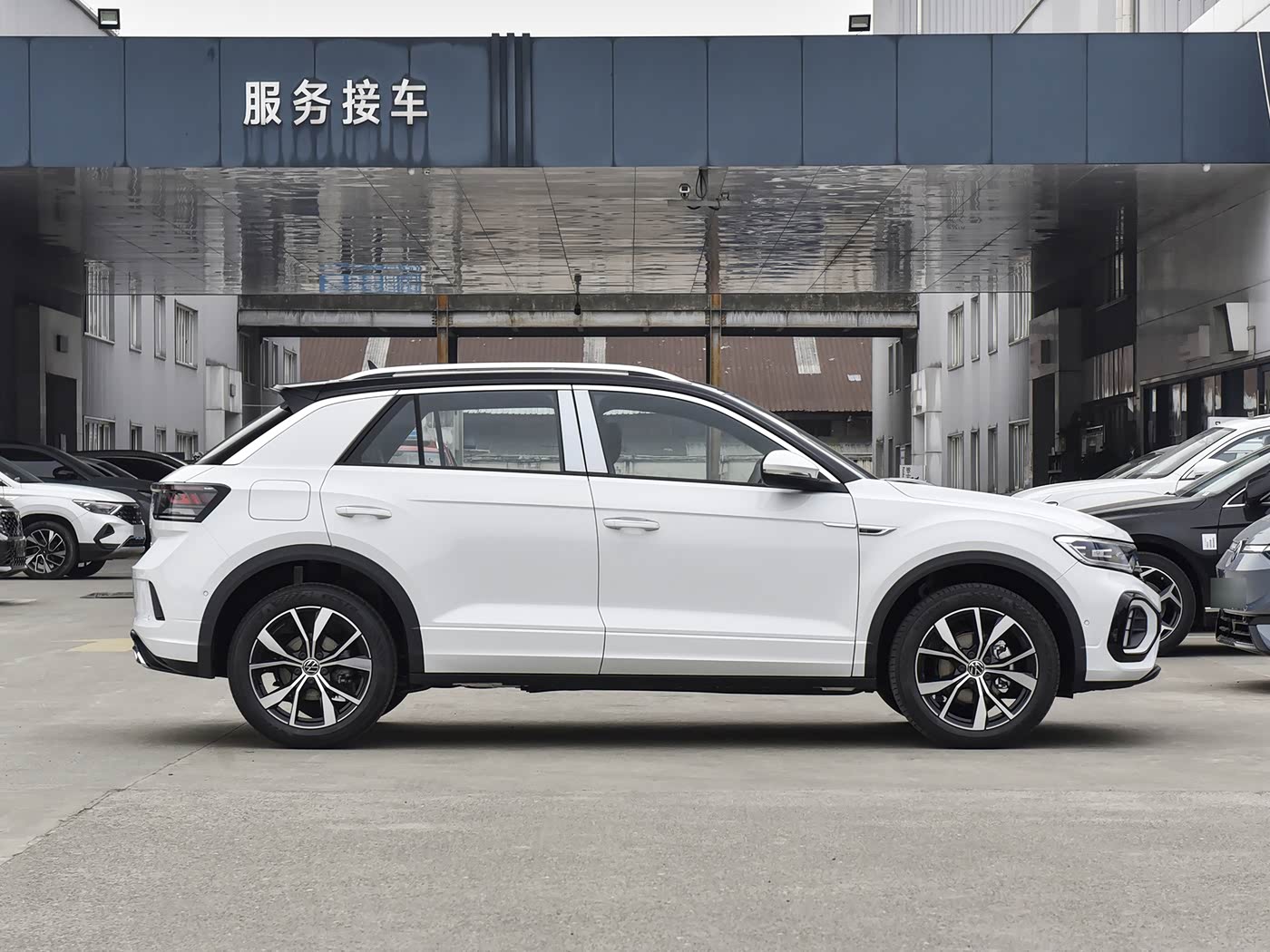 Volkswagen T-Roc 2026 — photo 7