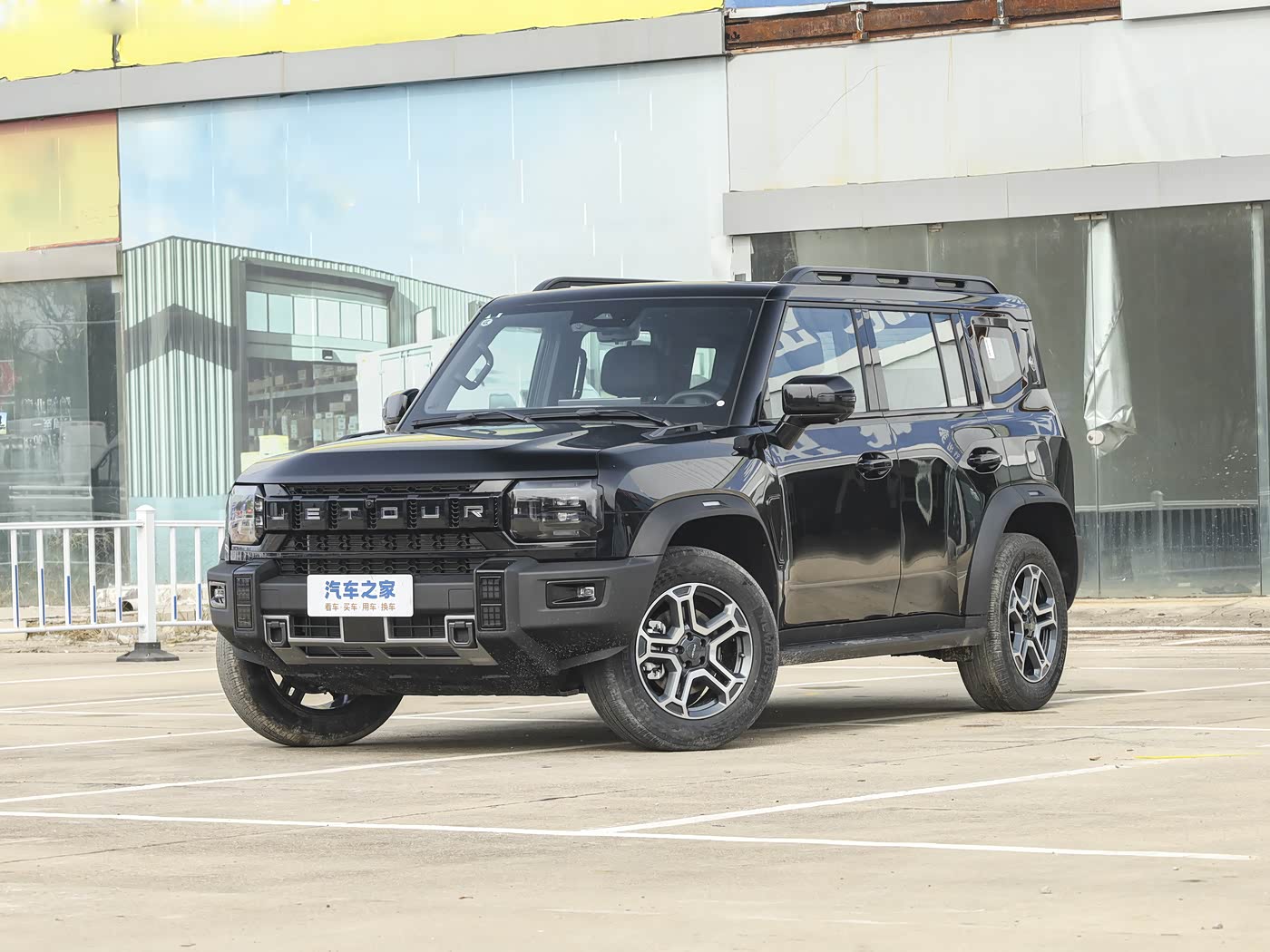 Jetour Traveler 2026 — photo 1