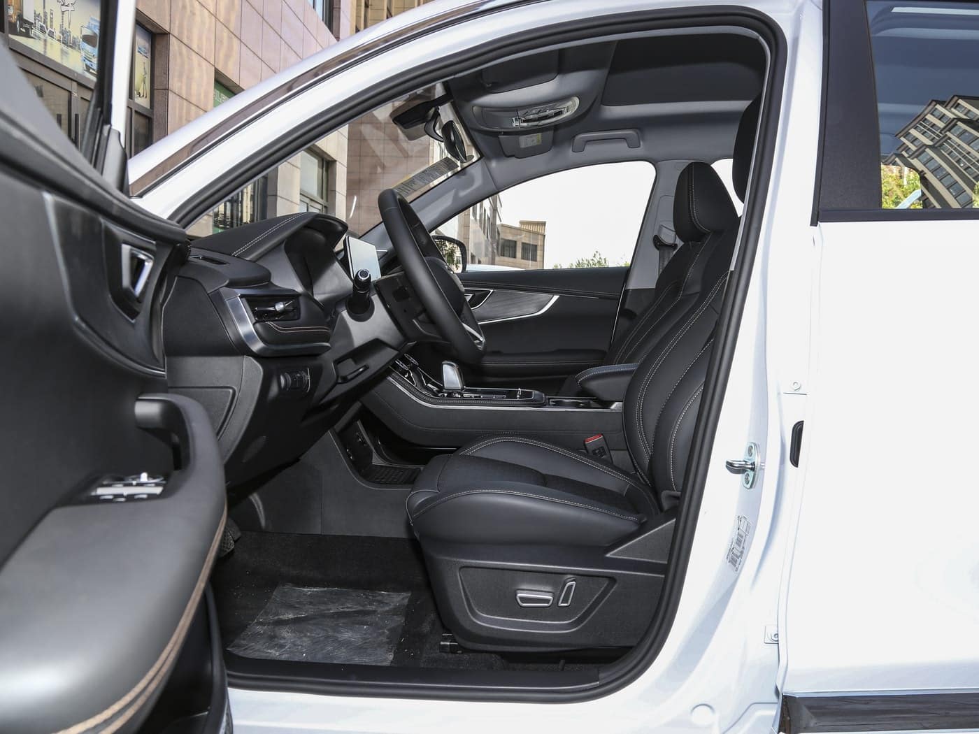 Chery Tiggo 8 2025 7 places — photo 9