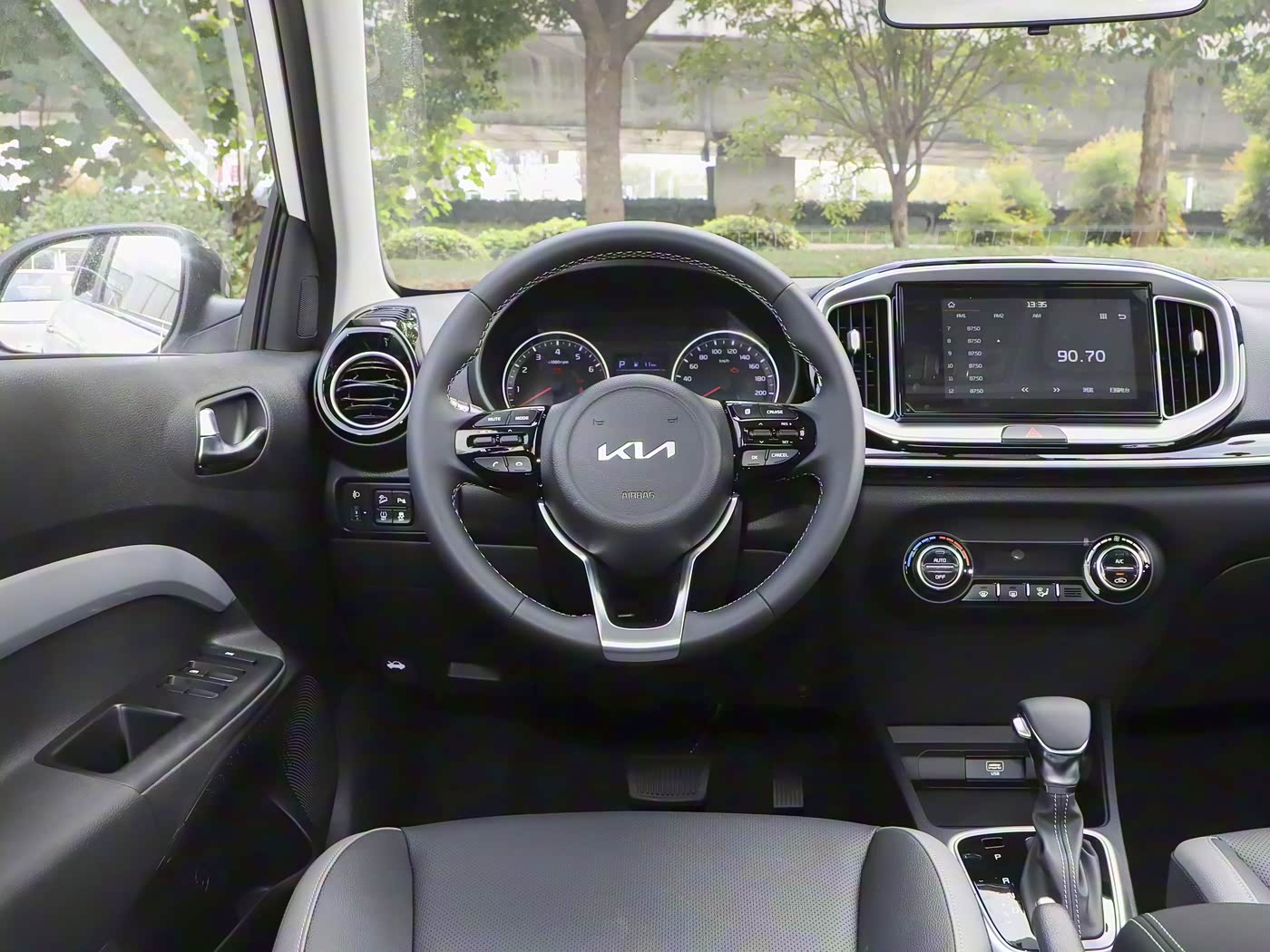 Kia KX1 2026 — photo 7