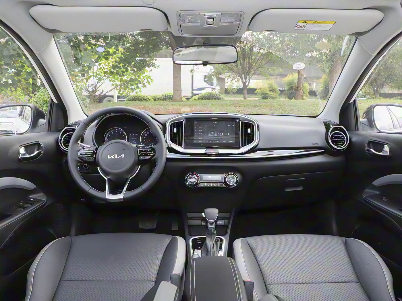 Kia KX1 2026 — photo 6